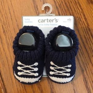 Carters Newborn baby booties - blue NWT